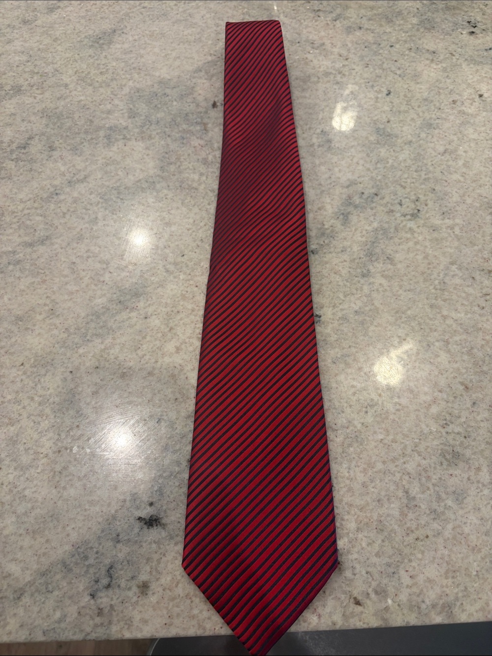 Men's Red and Black Diagonal Stripe Tie - Classic Office Look